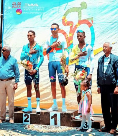 Amanuel Ghebreigzabhier secure the gold medal in the Elite Men Time Trial (ITT).